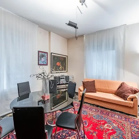 Appartamento Colli Roomy With Parking